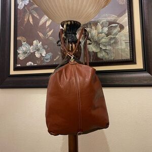 I Santi please check all picture of condition